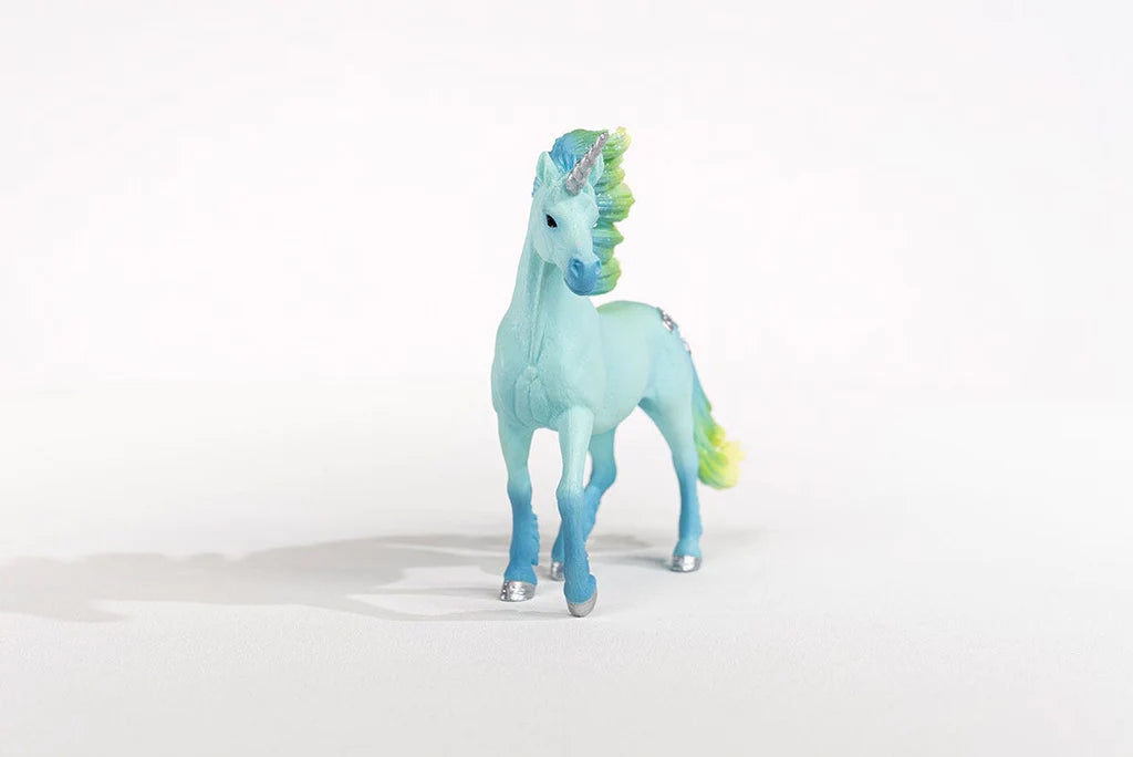 front view of marshmallow unicorn stallion