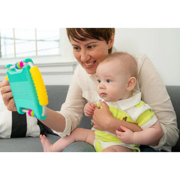 PEEKA Developmental Mirror | Möbi