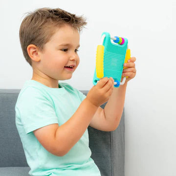 PEEKA Developmental Mirror | Möbi