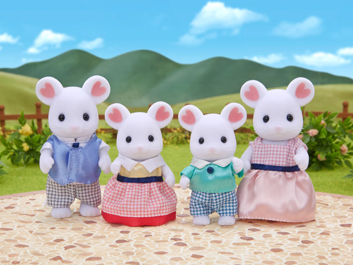 Marshmallow Mouse Family | Calico Critters
