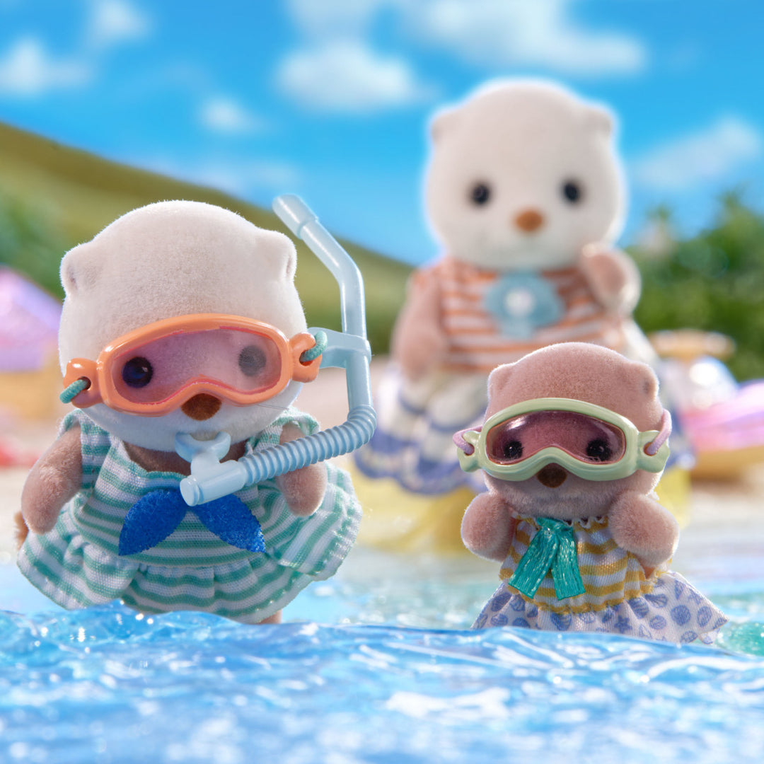 Sea Otter Sisters - Splashy Snorkel Set | Calico Critters