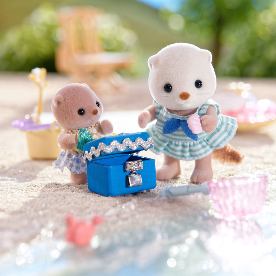 Sea Otter Sisters - Splashy Snorkel Set | Calico Critters