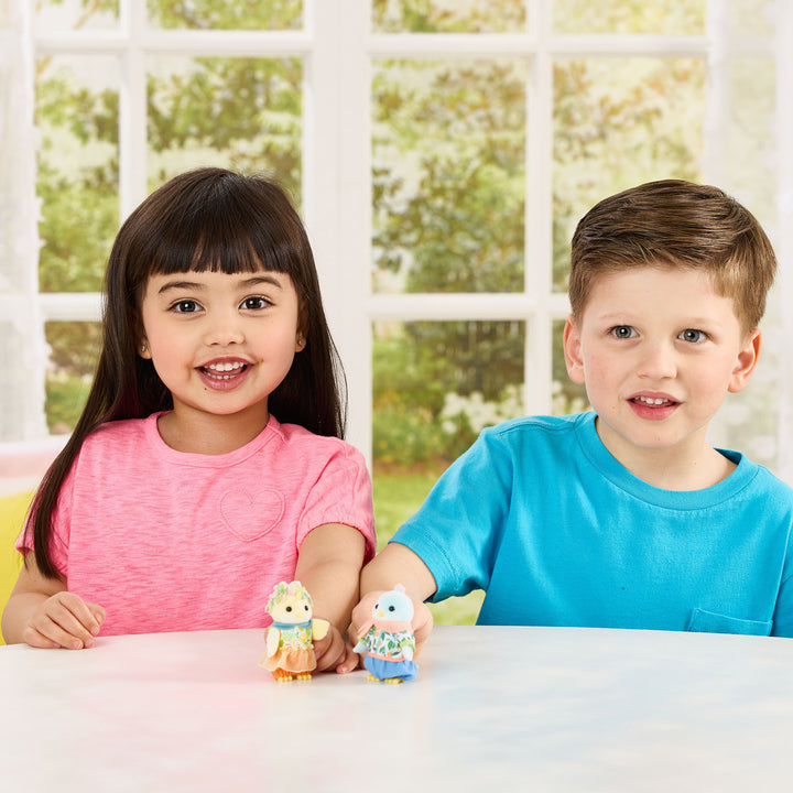 Citrus Bird Family | Calico Critters