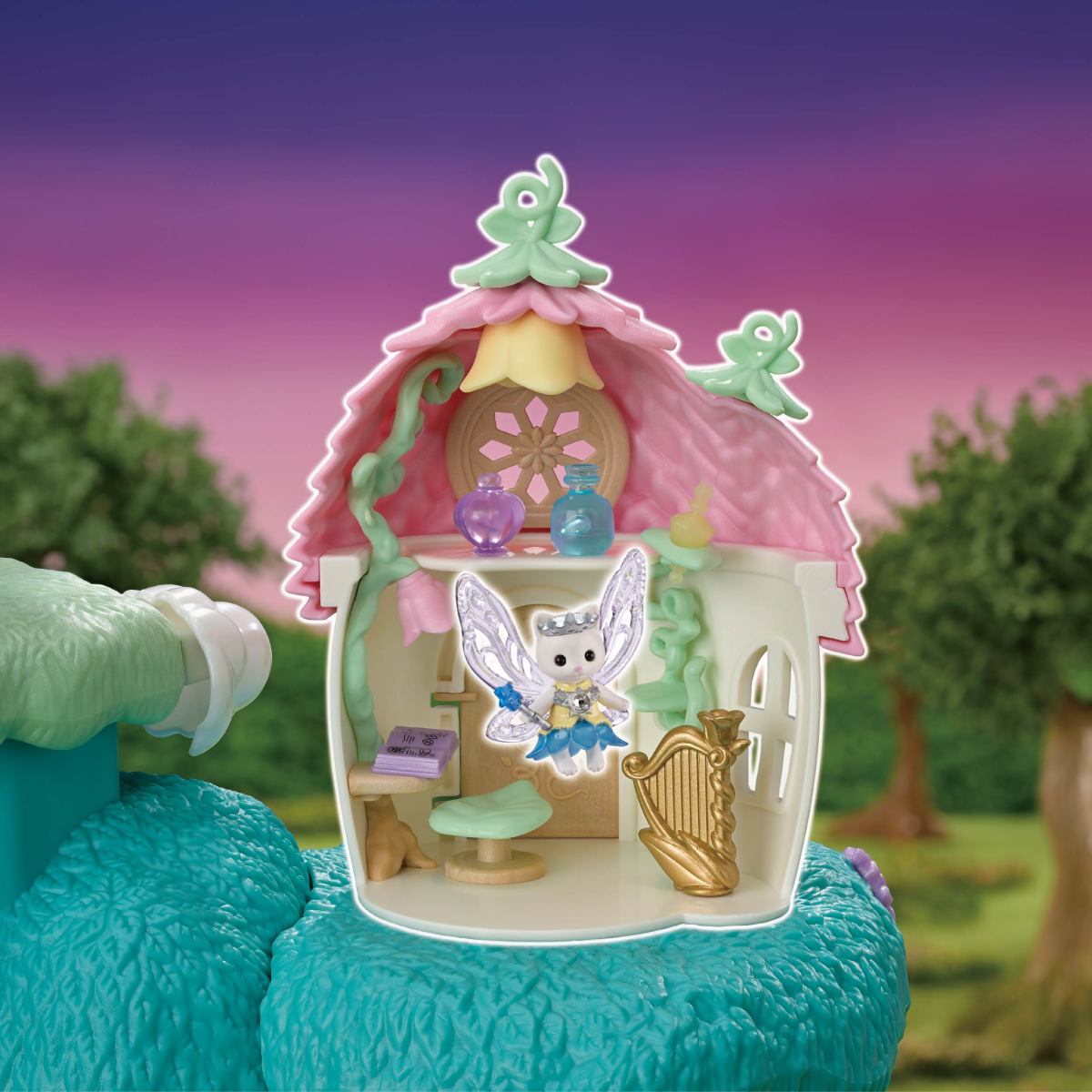 Woodland Wonder Fairy Castle | Calico Critters - LOCAL PICK UP ONLY