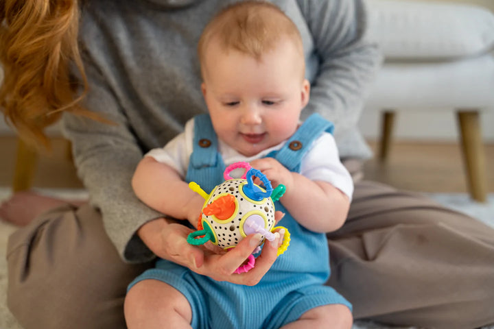 Click Clack Ball Colorpop | Manhattan Toy