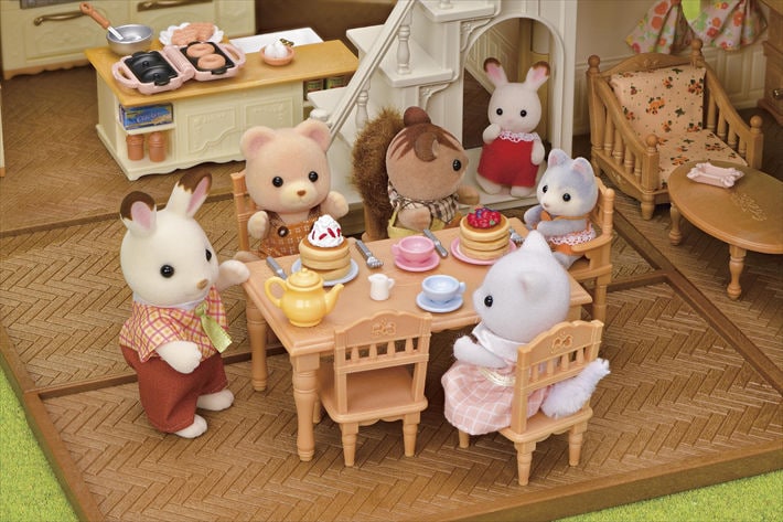 Red Roof Country Home Husky Girl Gift Set - Secret Attic Playroom  | Calico Critters - LOCAL PICK UP ONLY