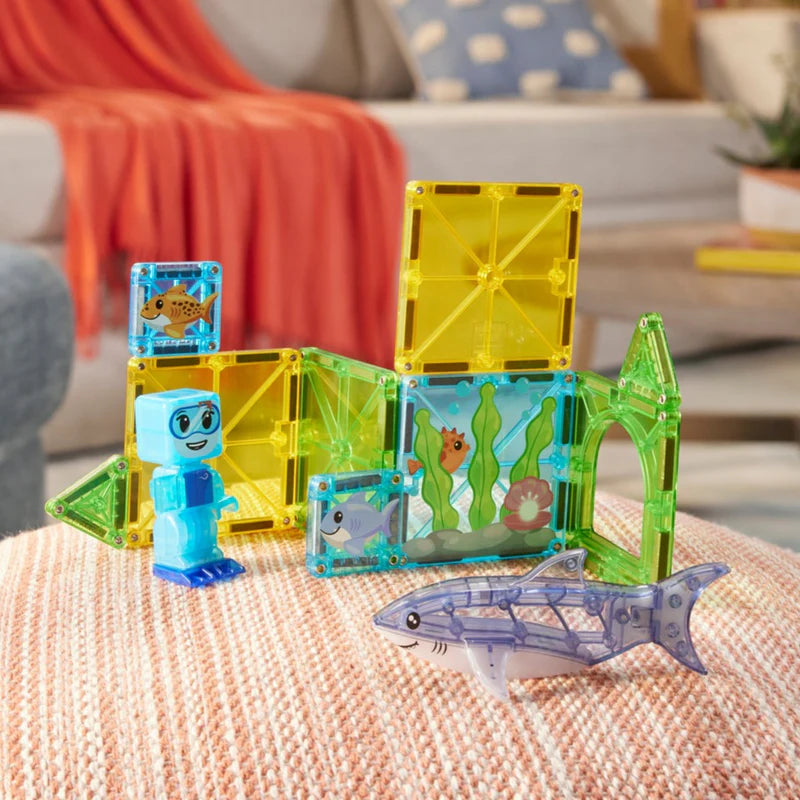 Shark Dive 13-Piece Set | Magna-Tiles