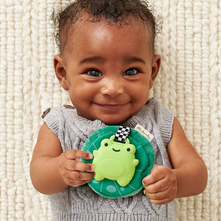 Sweetie Crinkle™ Frog Teether | Itzy Ritzy