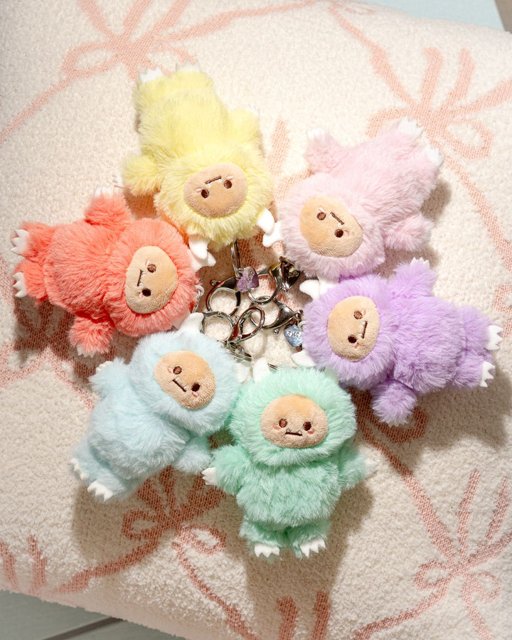 Hank Yeti Goes Pastel - Plush Keychain Blind Box | SMOKO