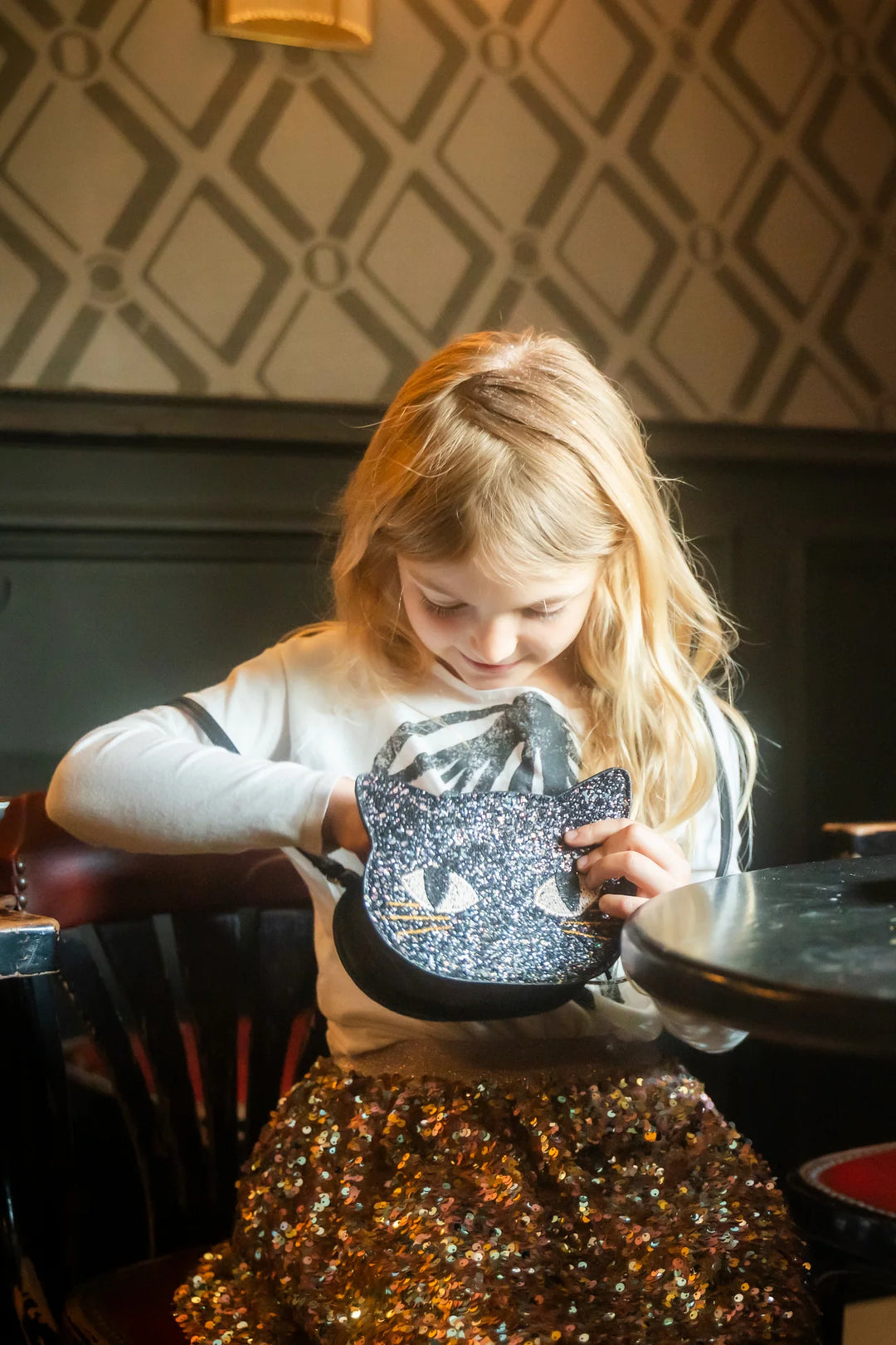 Cat's Meow Black Chunky Glitter Kitty Purse | Great Pretenders