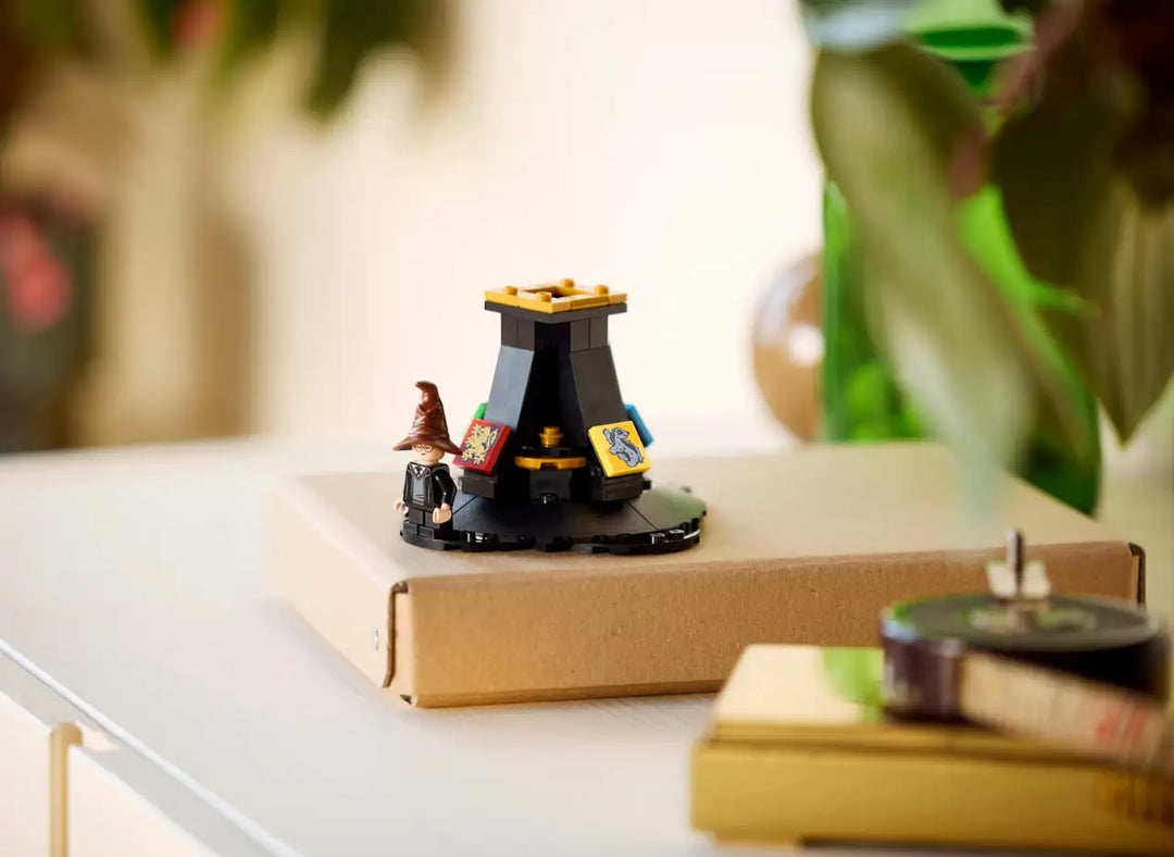 Talking Sorting Hat™ | LEGO