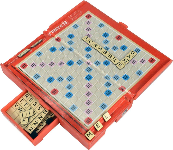 World's Smallest Games Scrabble