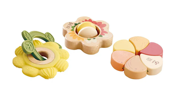 Artful Flowers Rattle Trio | Hape
