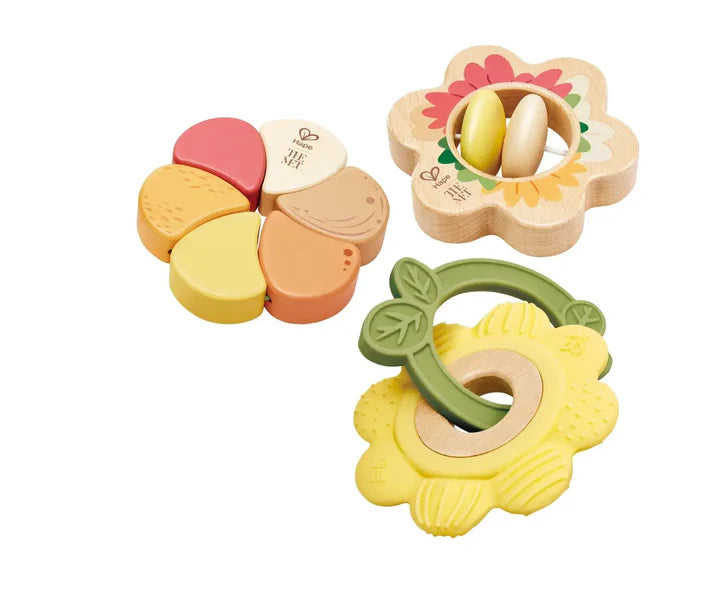 Artful Flowers Rattle Trio | Hape