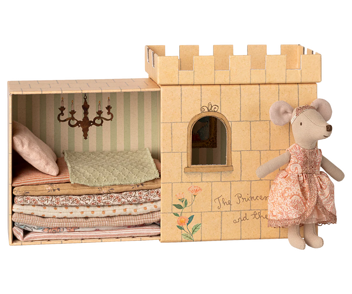 Princess and the Pea, Big Sister Mouse | Maileg