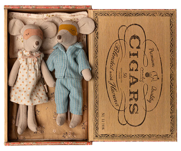 Mum & Dad Mice in Cigarbox | Maileg