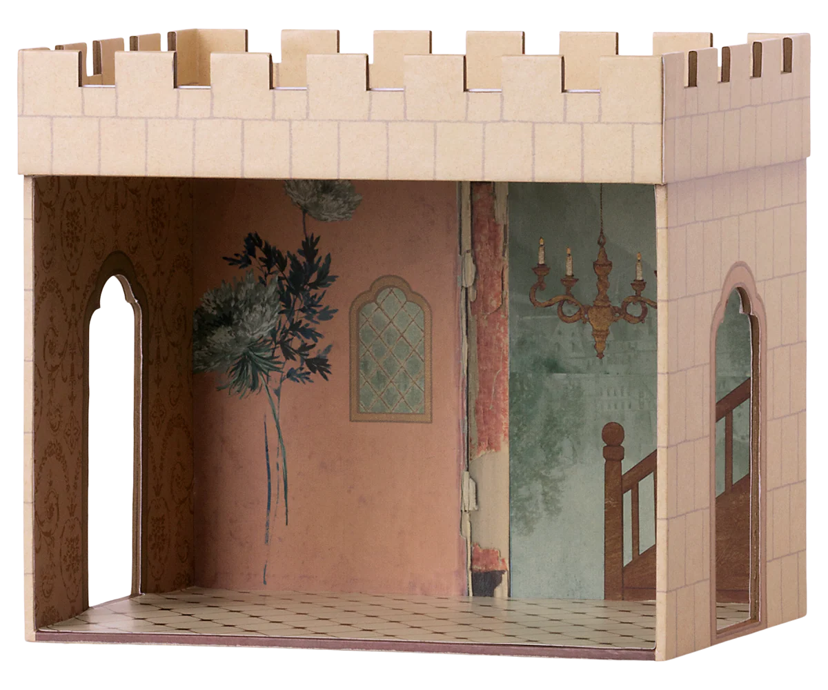 Castle Hall, Mouse | Maileg - LOCAL PICK UP ONLY