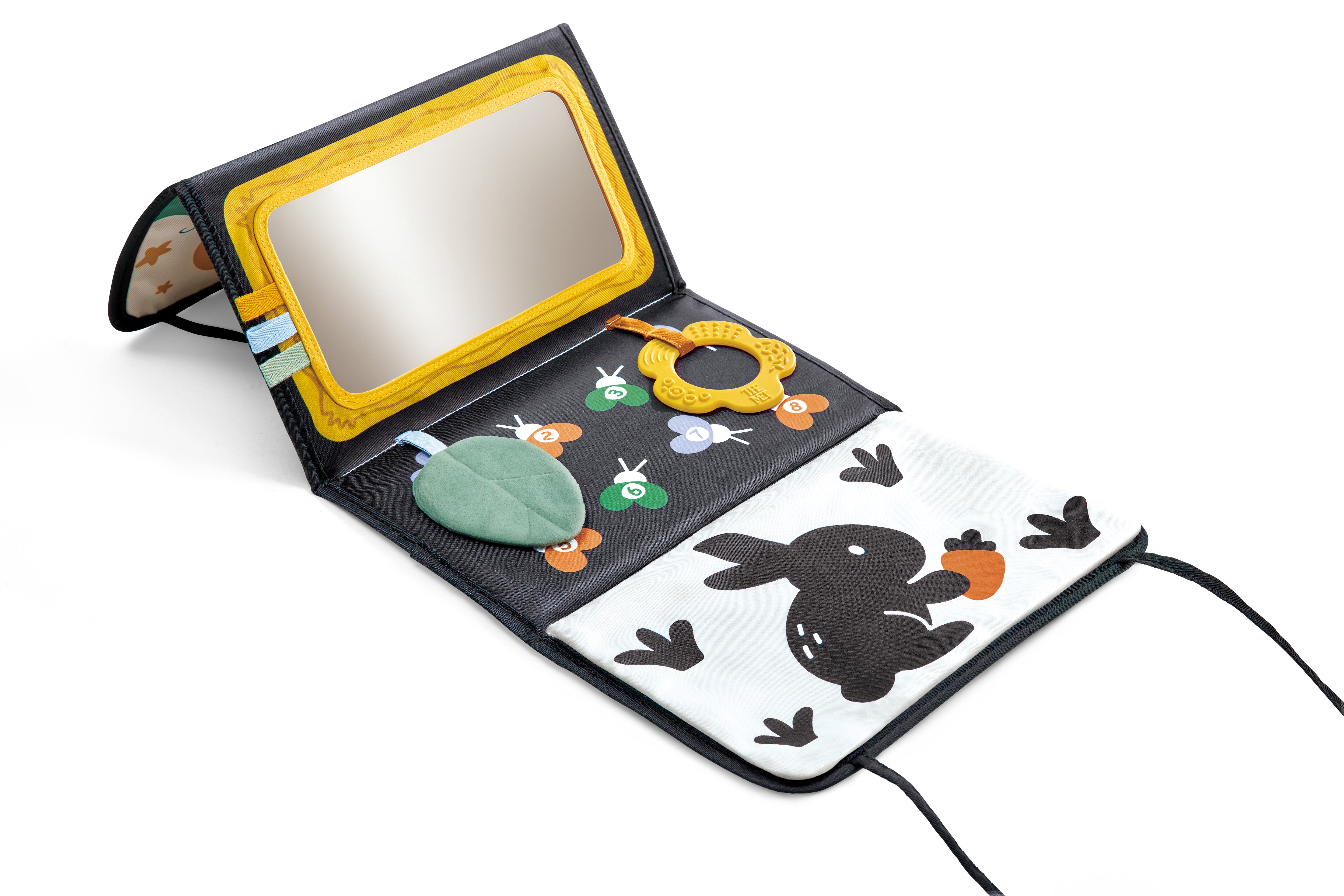 High Contrast Gallery Play Mat | Hape