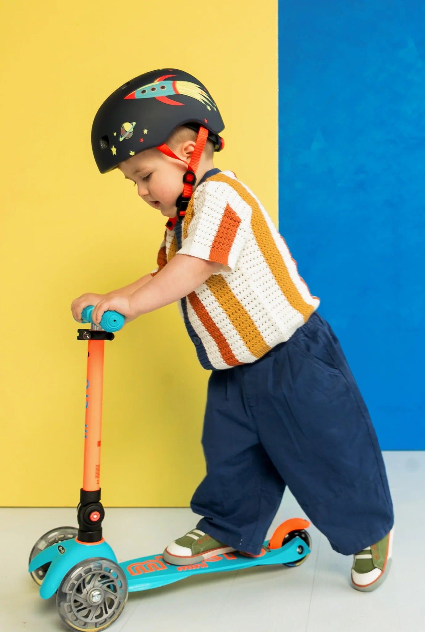 Micro Mini Foldable LED Scooter - Sunset Orange/Aqua - LOCAL PICK UP ONLY