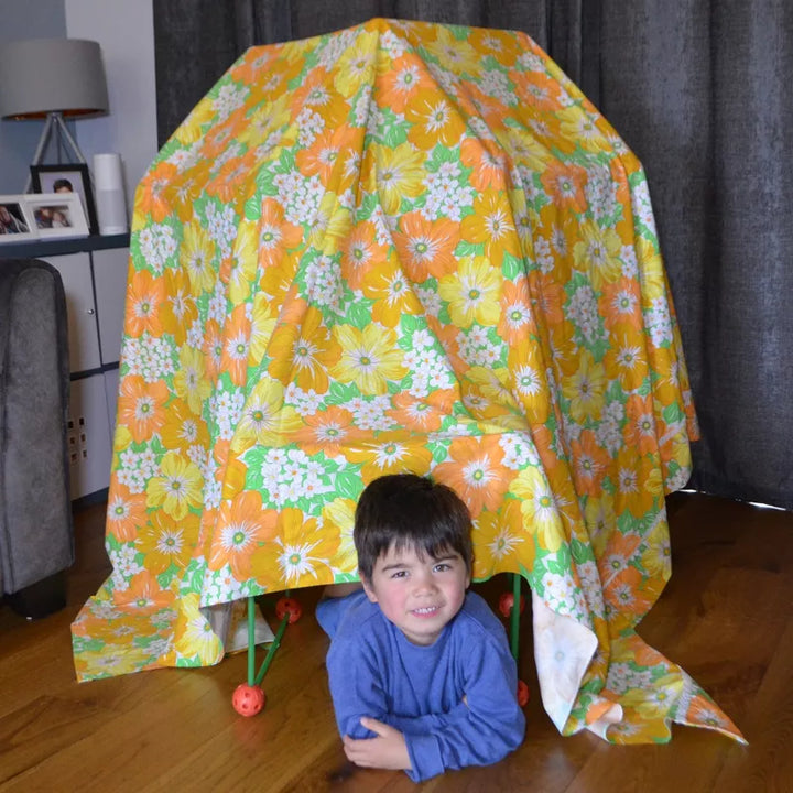 Wonderbox Workshop Glow in the Dark Build A Fort | Buddy & Barney - OPEN BOX