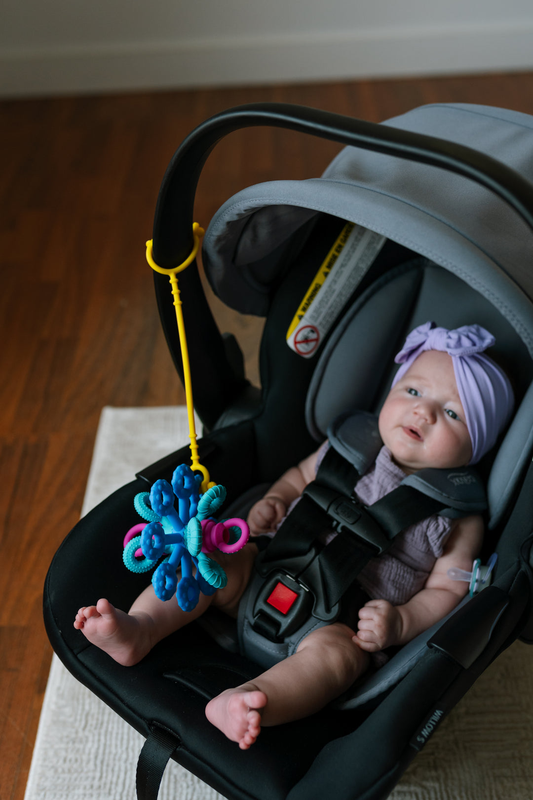 Okee Activity Toy | Möbi