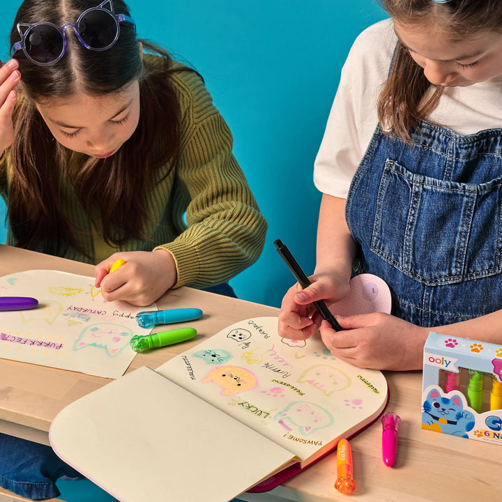 Lucky Cat Paw Scented Neon Highlighters - Set of 6 | OOLY