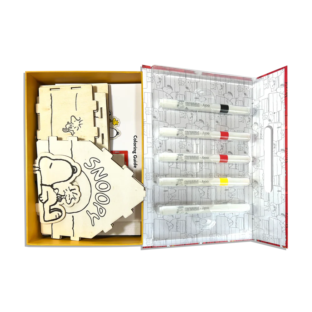OOLY x Peanuts: Color'in Wooden Birdhouse Kit | OOLY