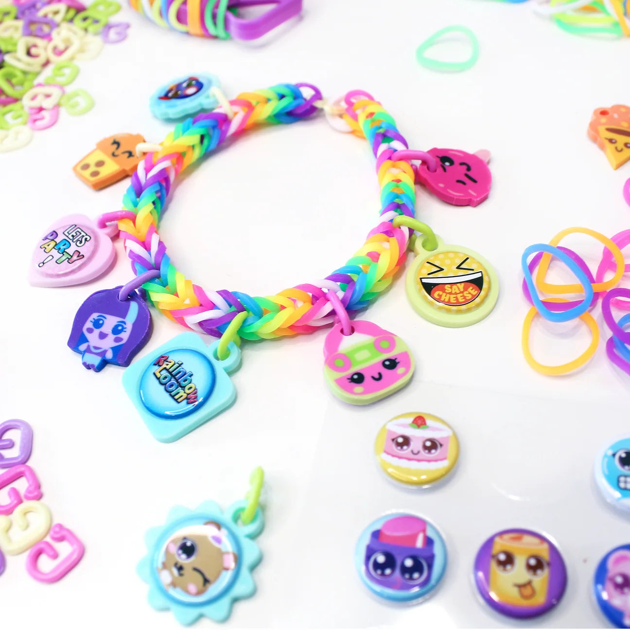 Loomi-Pals® Charm Bracelet Kit - Party | Rainbow Loom