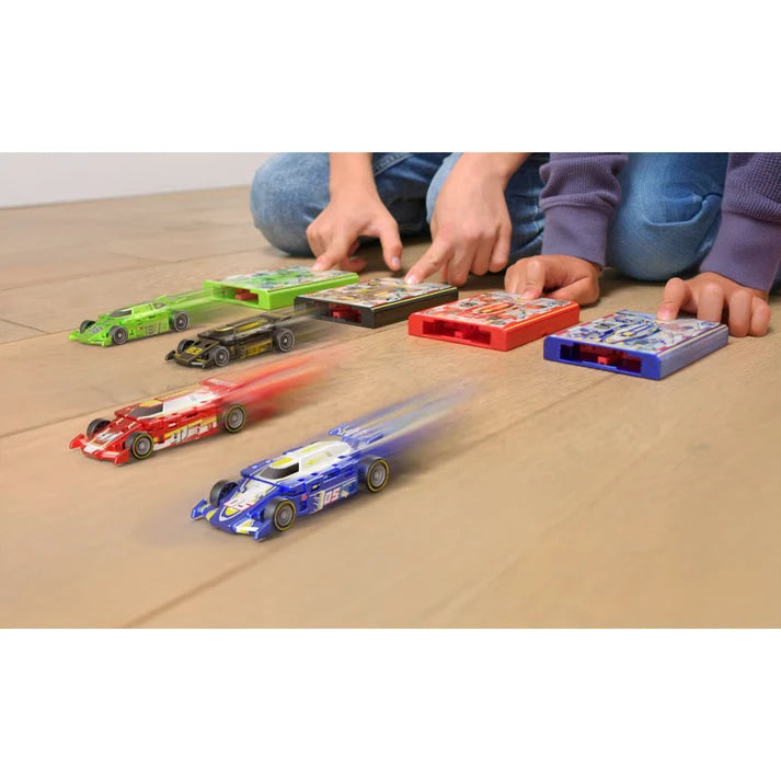 Flat 2 Fast Card Racers | Luki Lab