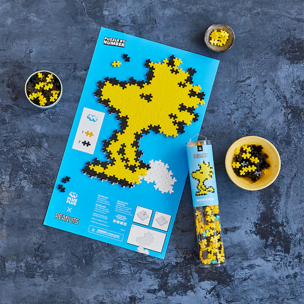 Peanuts© Puzzle By Number - Woodstock 275 pc Tube | Plus-Plus
