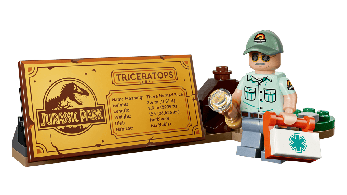 Jurassic World Dinosaur Fossils: Triceratops | LEGO