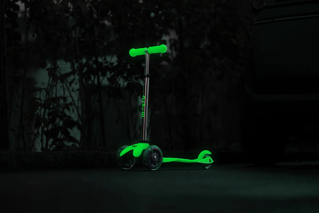 Micro Mini Glow Plus LED Scooter - Glacier Aqua - LOCAL PICK UP ONLY