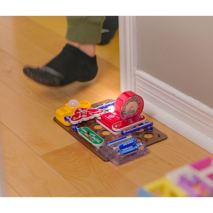 Snap Circuits® Spy Kit | Elenco