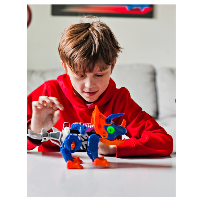 Teach Tech Triceratops  | Elenco