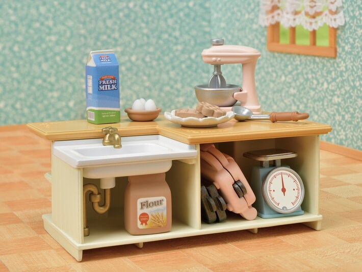Kitchen Island | Calico Critters