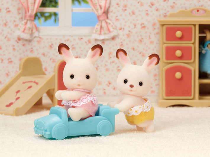 Chocolate Rabbit Twins | Calico Critters