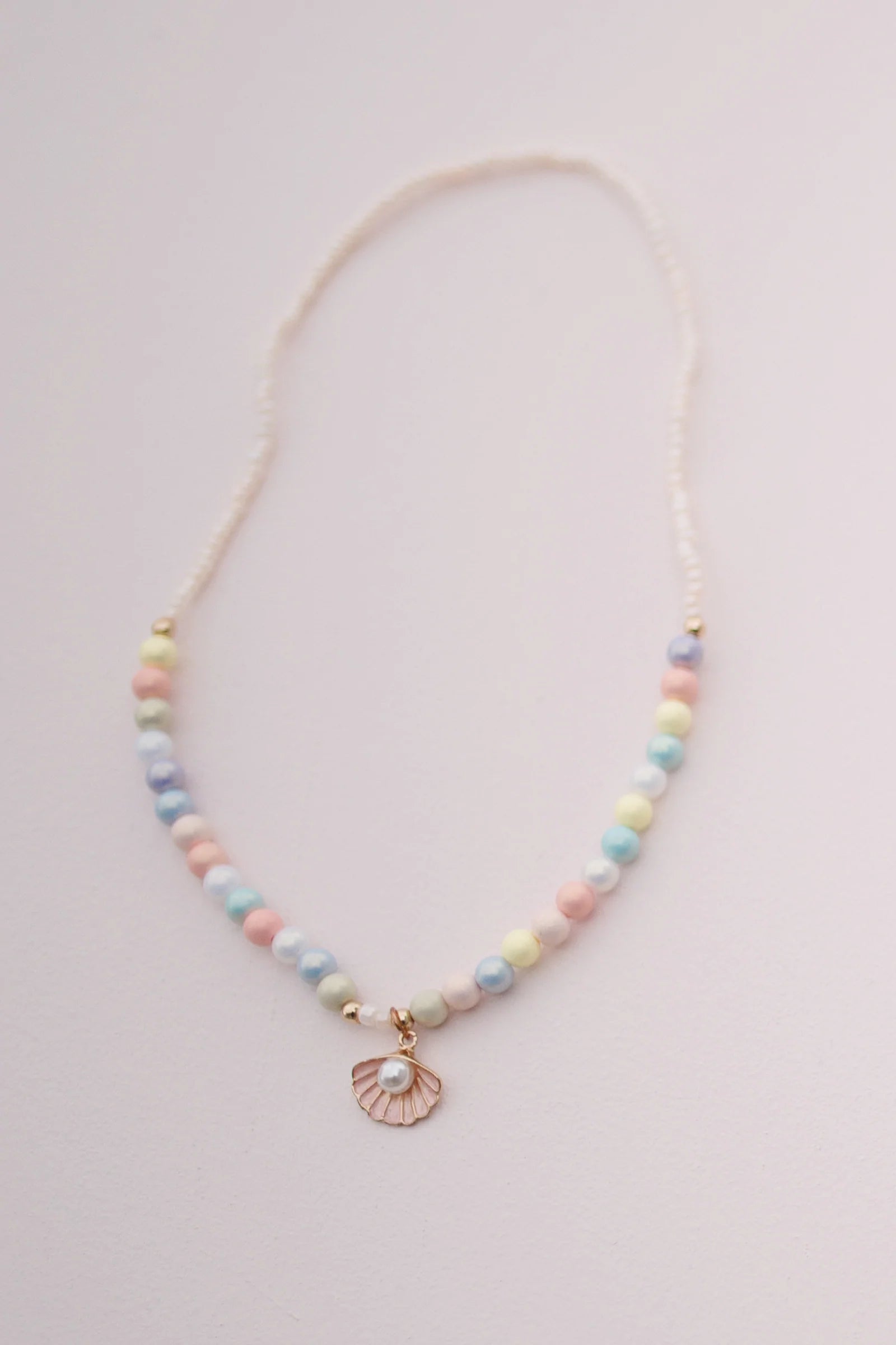 Pastel Shell Necklace | Great Pretenders