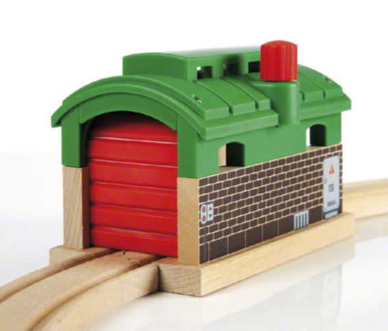 Train Garage | BRIO
