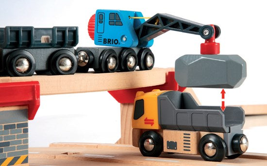 Rail & Road Loading Set | BRIO - LOCAL PICK UP ONLY