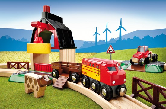 Brio World Farm Train 5 Piece Wooden Toy Train Set for Kids Age 3 and –  Myriads Gifts