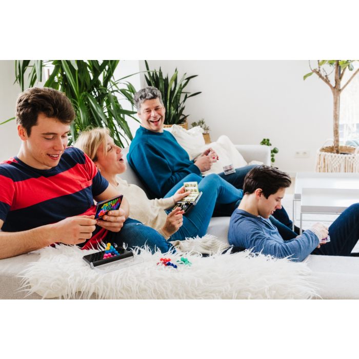 IQ Six Pro | Smart Games